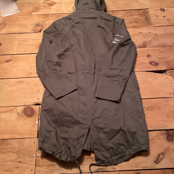 Manchester City retro parka jacket. - Picture 3 of 4
